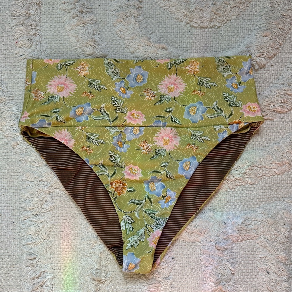 Acacia swimwear in Jardin